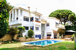 Villa El Riu Del Cel